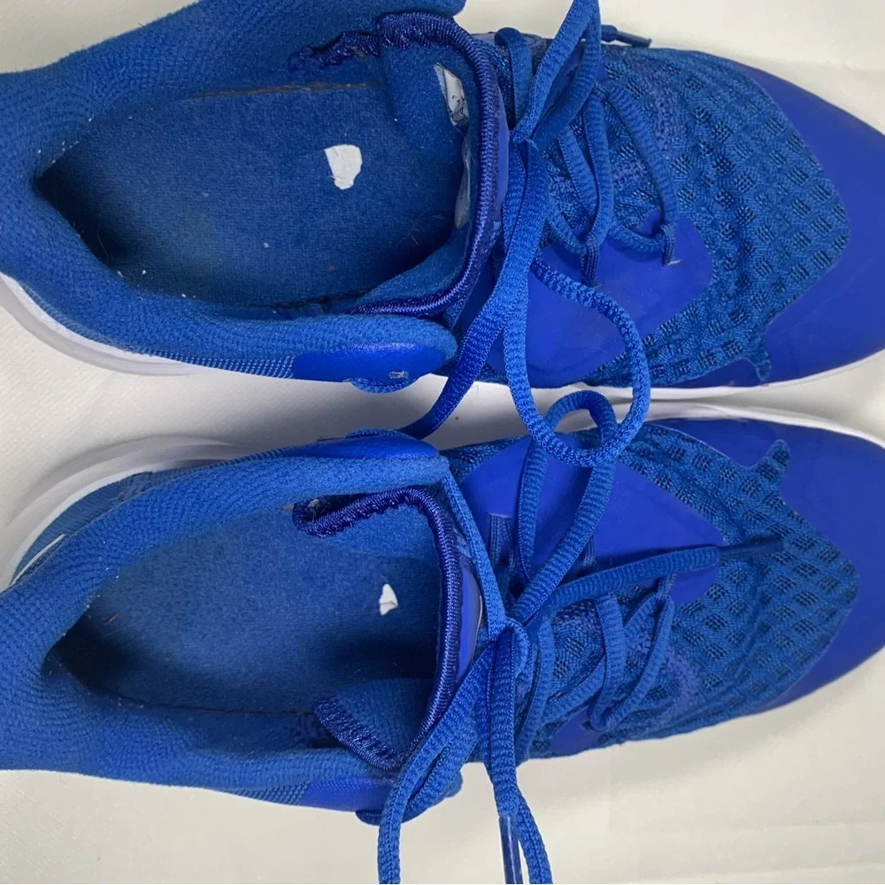 Nike Zoom Hyperspeed Volleyball Court shoes size 7.  They fit like a ladies 8.5.